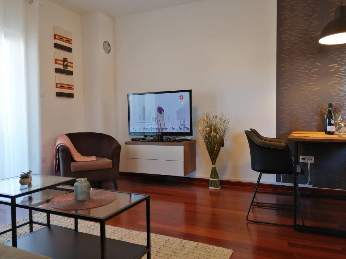 Apartment Iva Šilo Eksteriør bilde